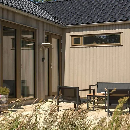 Lk2063-lokken-hermelinvej-22 *